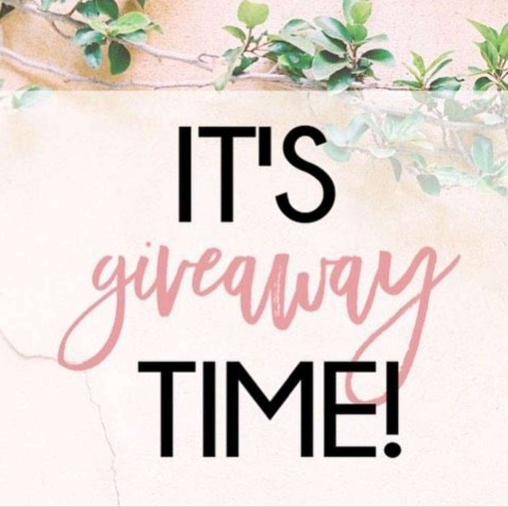 Giveaway running ✨️🎉